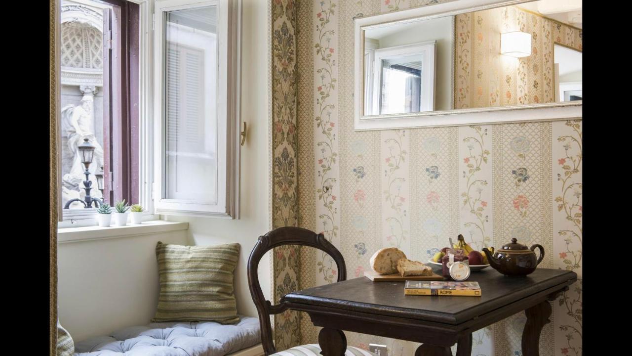 Trevinestrome - Exclusive Trevi Fountain View Apartment Bagian luar foto