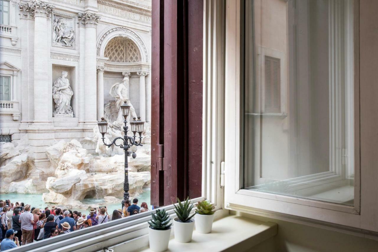 Trevinestrome - Exclusive Trevi Fountain View Apartment Bagian luar foto