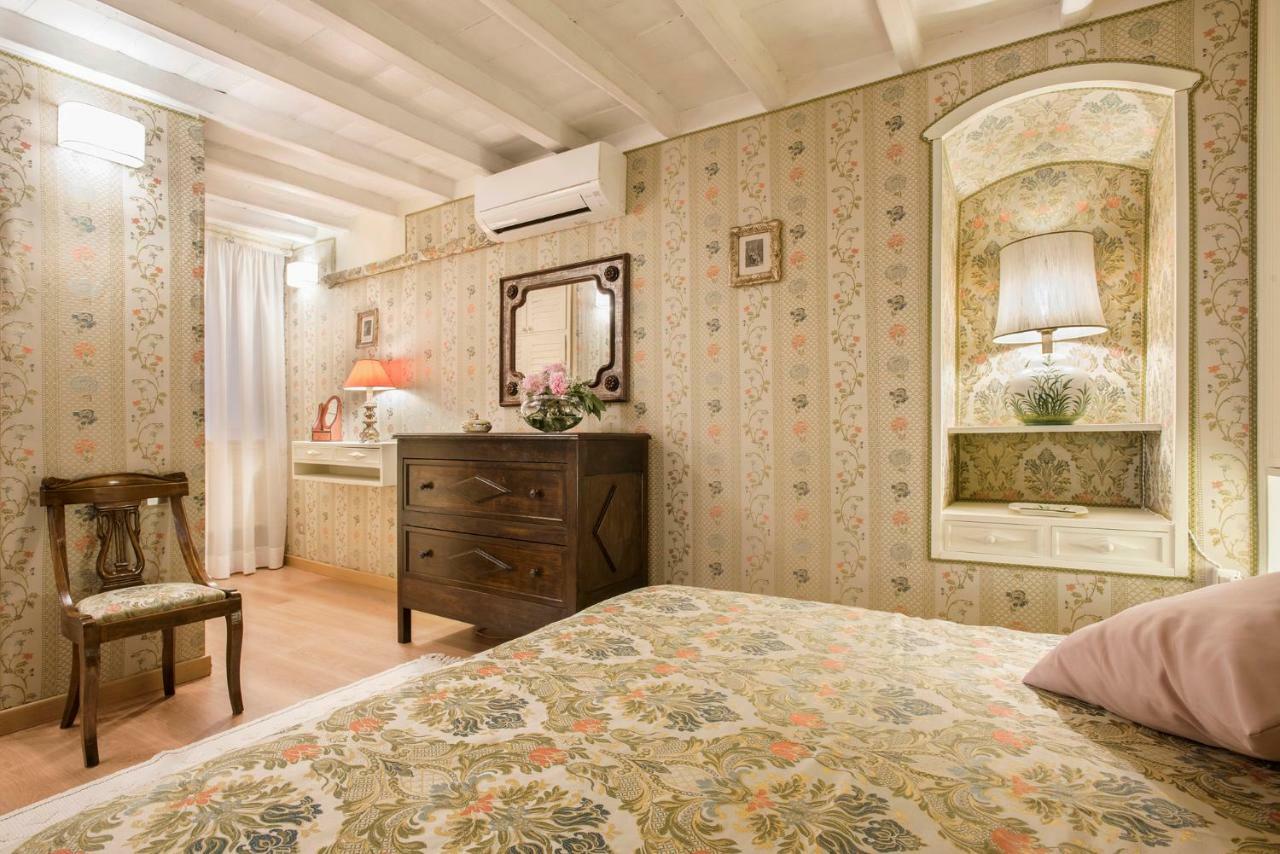 Trevinestrome - Exclusive Trevi Fountain View Apartment Bagian luar foto